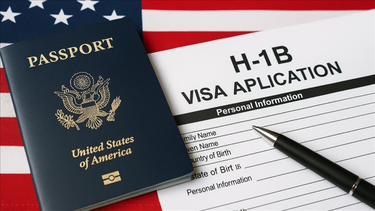 ABD’nin ‘H-1B’ vizesine halihazırda sahip olanlar 100 bin dolarlık ücretten etkilenmeyecek