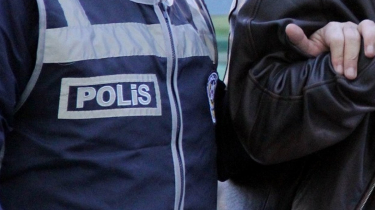 Ankara merkezli 6 ilde FETÖ operasyonu: 10 gözaltı kararı