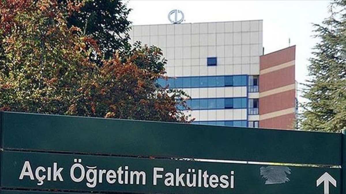 AÖF kayıt yenileme 2025-2026: Ders ekle-sil işlemleri ve kayıt ücreti