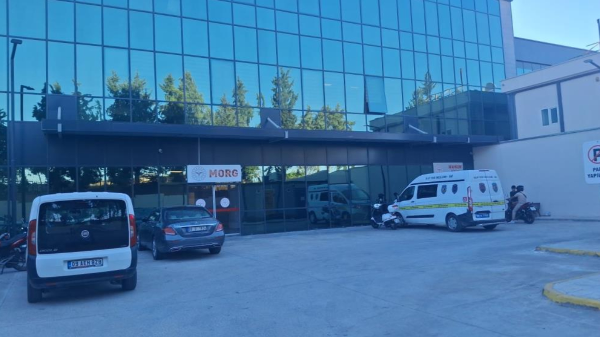 Aydın’da batan göçmen botundaki anne ve 3 yaşındaki oğlu öldü