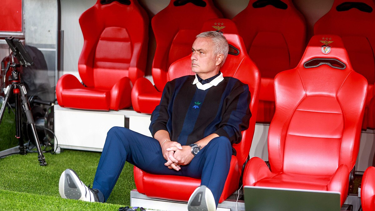 Jose Mourinho’dan Benfica açıklaması!