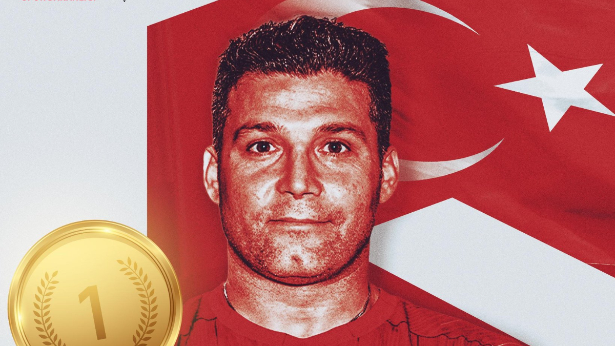 Muhammet Khalvandi, Dünya Şampiyonası’nda altın madalya kazandı