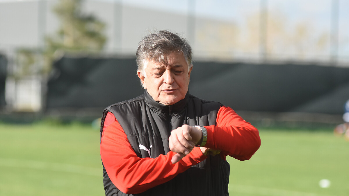 Yılmaz Vural, Sarıyer’in yeni teknik direktörü oldu