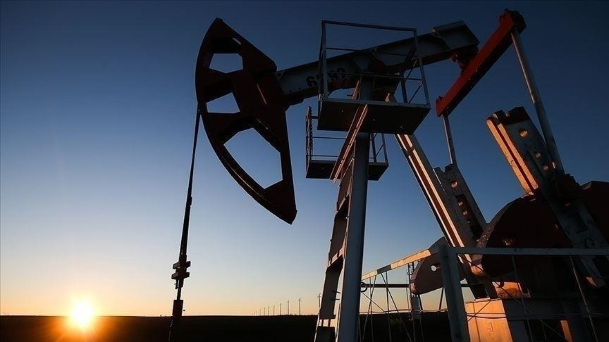 ABD petrol stokları, beklentileri 300 bin varil aştı