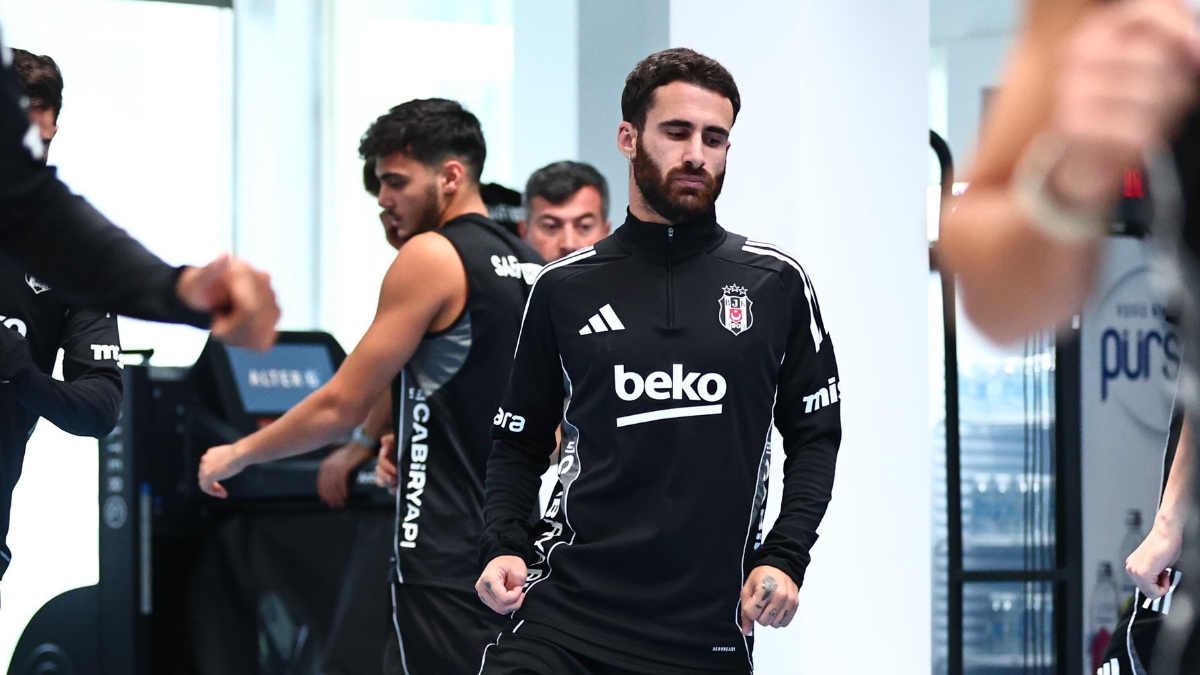 Beşiktaş günün ilk antrenmanında salonda çalıştı