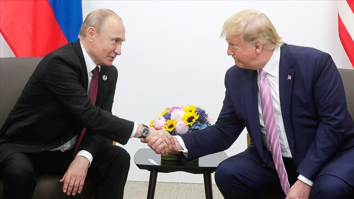 Beyaz Saray: Trump’ın Putin ile görüşmesi hala masada