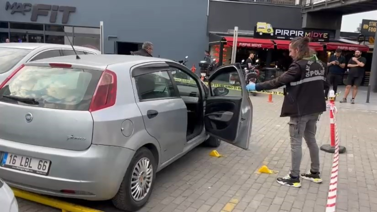 Bursa’da bir kafenin sorumlu müdürüne silahlı saldırı düzenlendi