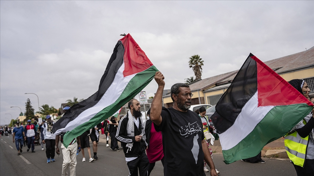 Güney Afrika,’dan İsrail kararı: Soykırım davasını geri çekmeyecek