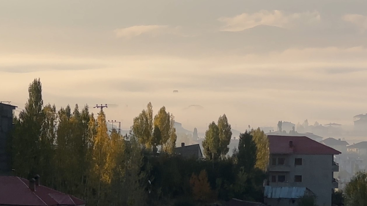 Hakkari’de sabah saatlerinde görsel şölen