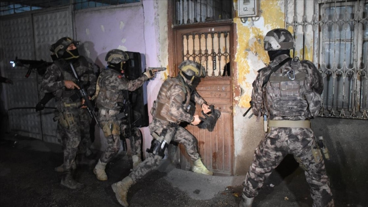 İstanbul’da terör örgütü DEAŞ’a operasyon: 6 zanlı yakalandı