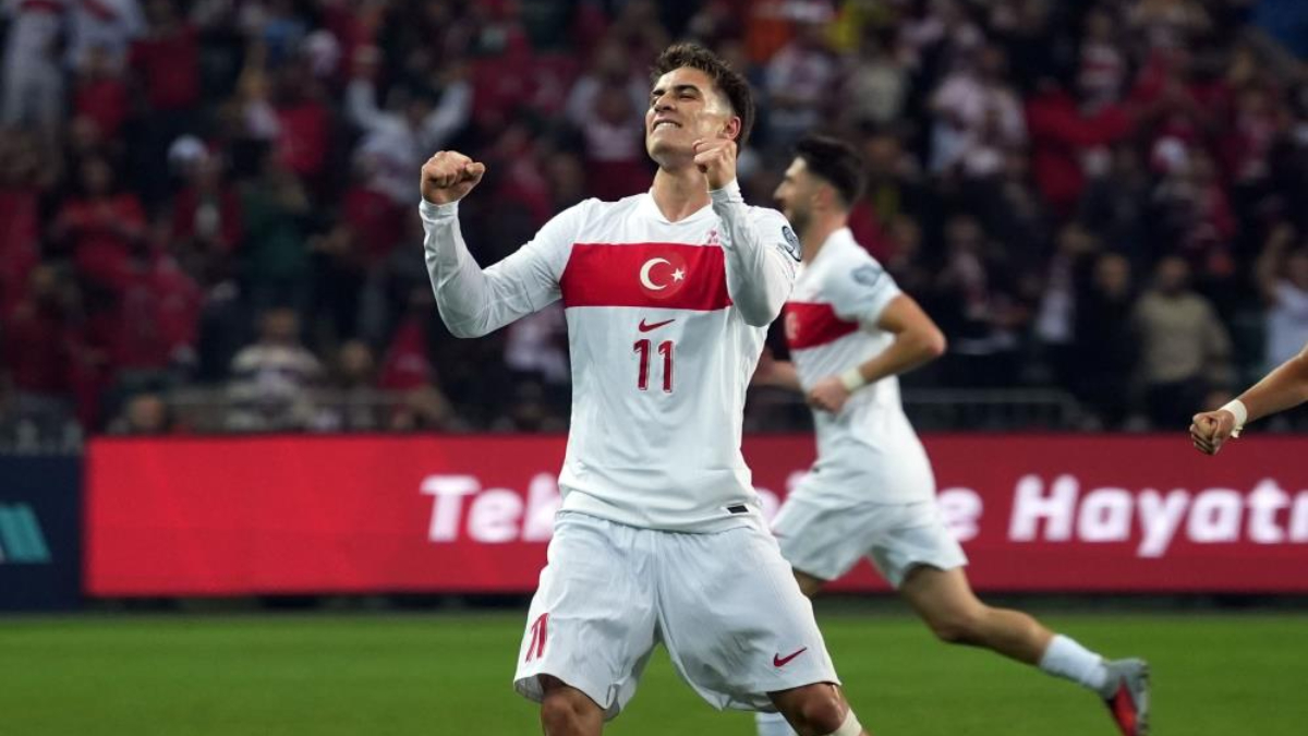 Kenan Yıldız, 2025 Akdeniz Mükemmelliyet Ödülü’ne layık görüldü