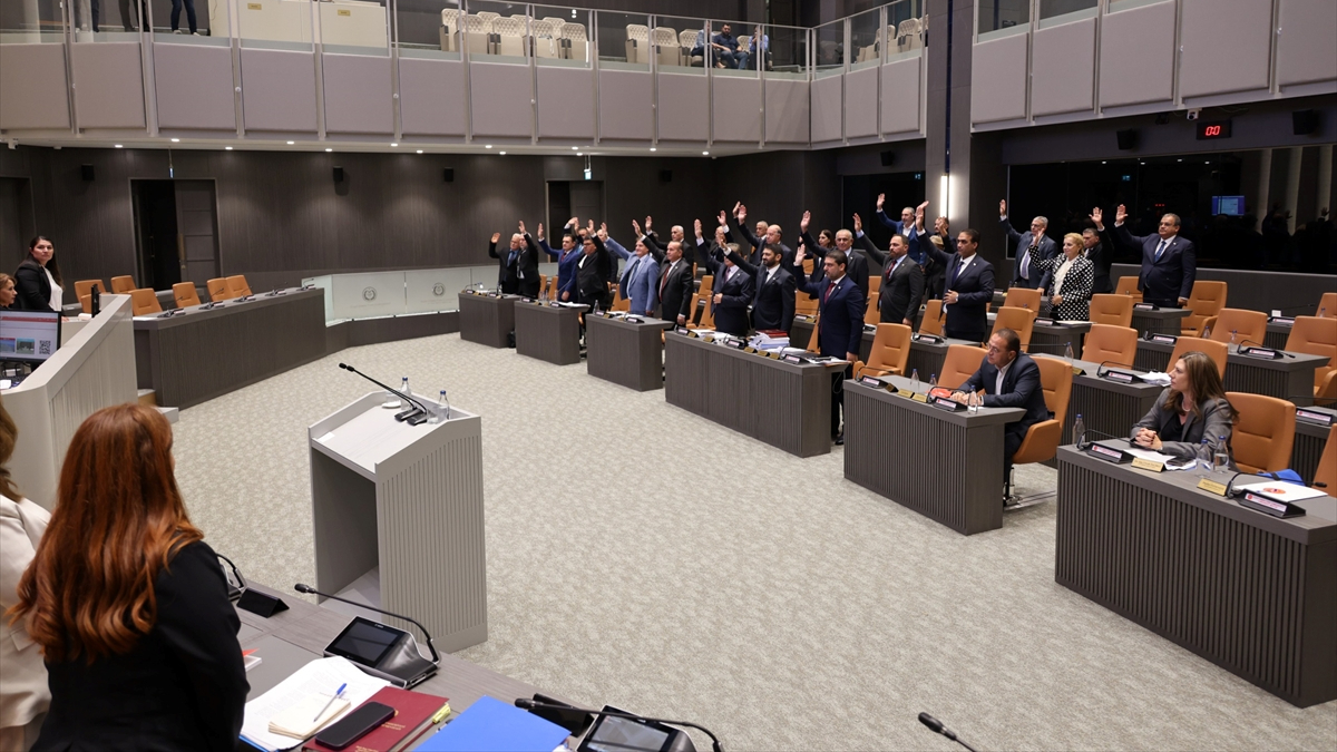 KKTC Cumhuriyet Meclisi’nde iki devletli çözüm önerisi onaylandı