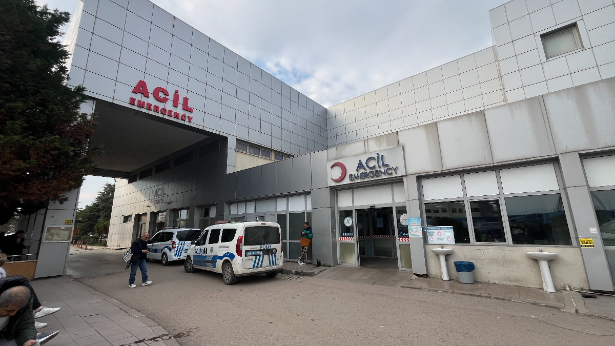 Kocaeli’de sokak ortasında dini nikahlı eşinin bıçaklı saldırısına uğradı
