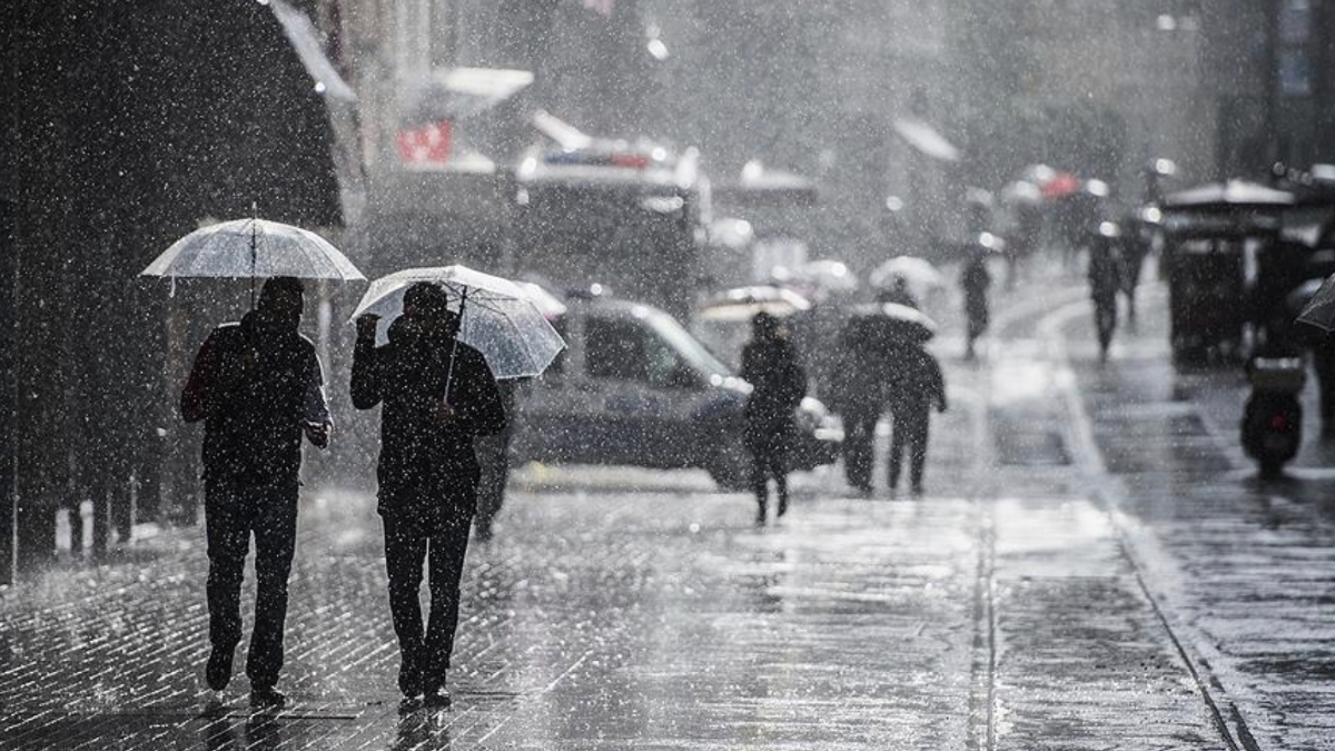 Kuvvetli yağış ülkeyi sarıyor: 6 ile sarı kodlu uyarı