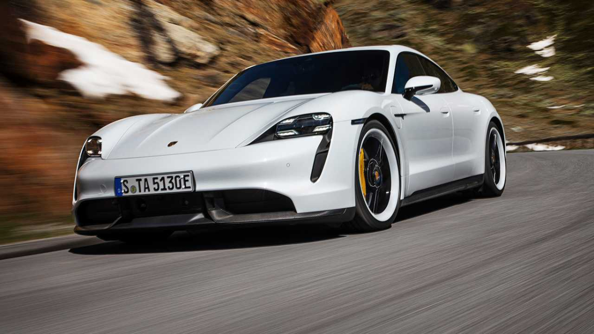 Porsche satışları ilk 9 ayda yüzde 6 geriledi