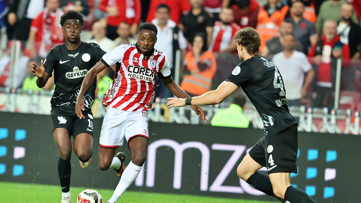 Samsunspor – Rizespor maçında kazanan yok