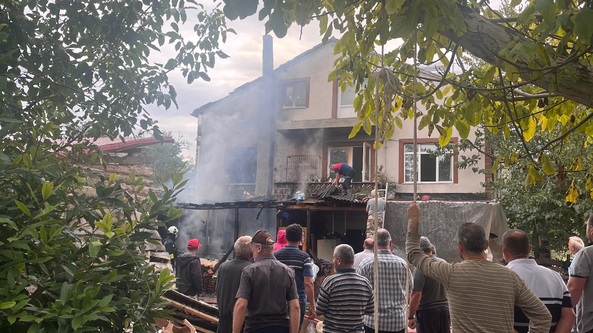 Sinop’ta yangın sırasında tüp patladı