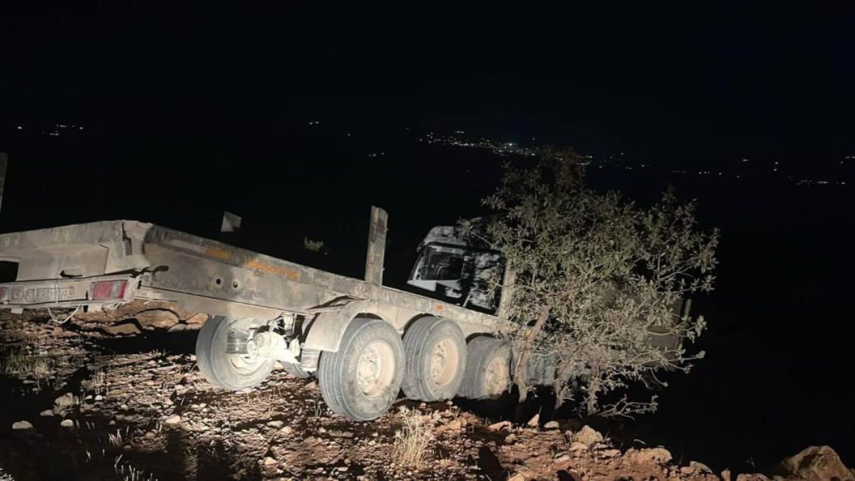 Şırnak’ta şarampole yuvarlanan tırın sürücüsü öldü