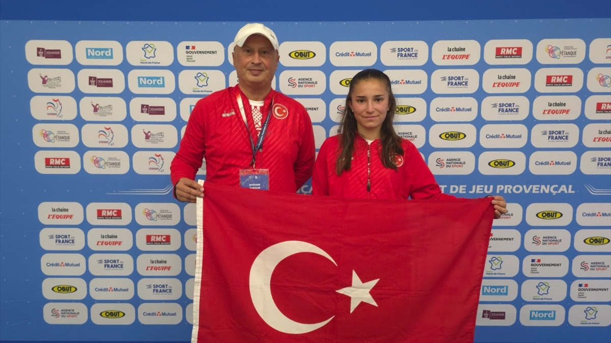 Yağmur Tosun’dan Dünya Kupası’nda bronz madalya