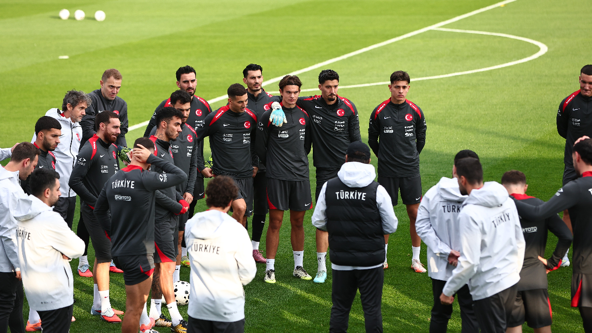 A Milli Futbol Takımı, Bulgaristan maçı hazırlıklarını sürdürdü