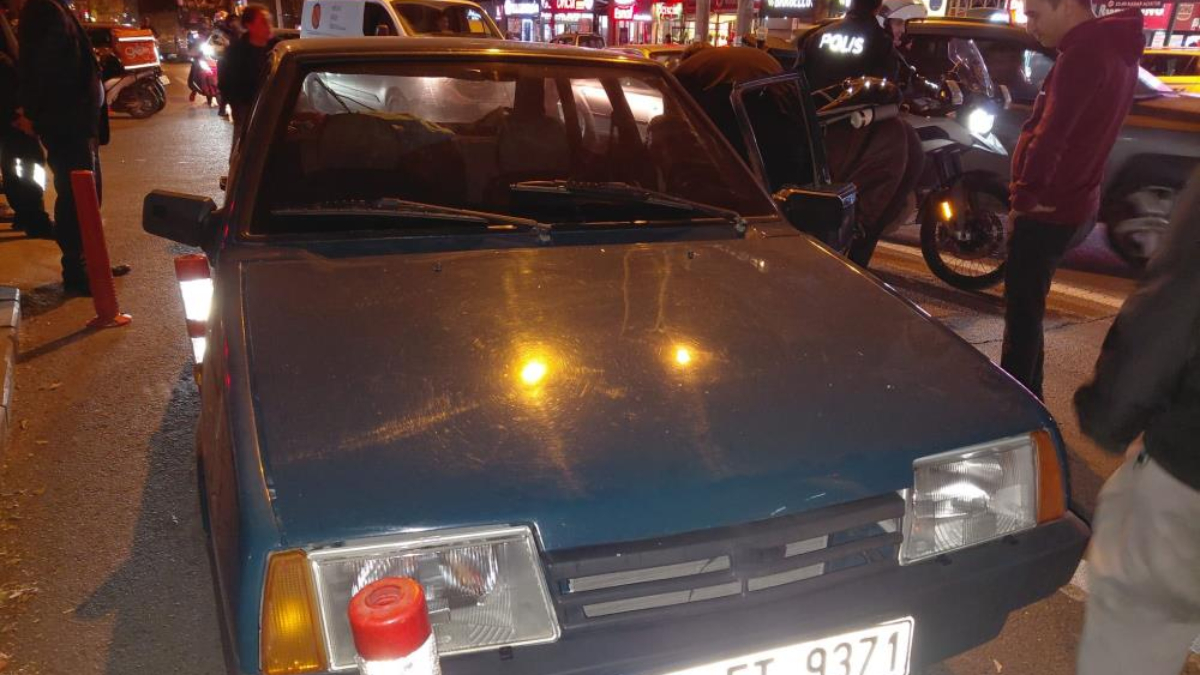 Ankara’da arıza yapan aracından inen sürücüye otobüs çarptı