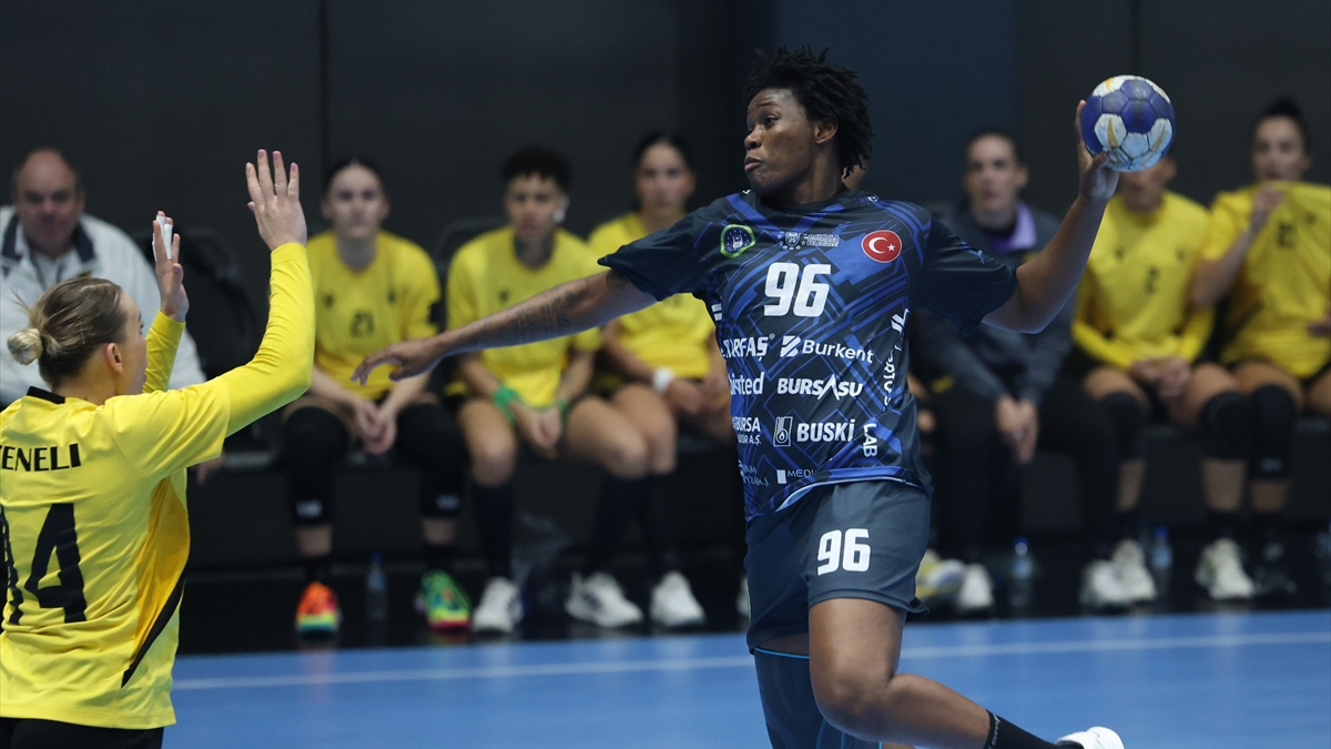 Bursa Büyükşehir Belediyespor, AEK’i devirdi