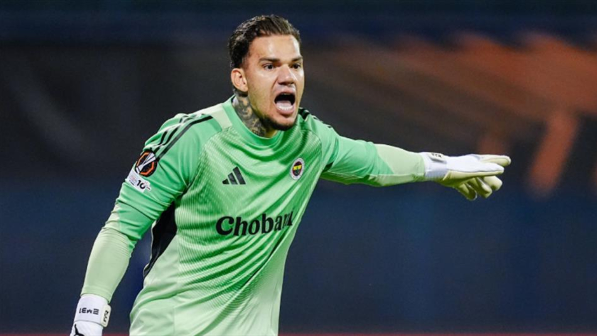 Fenerbahçe’de kaleci Ederson’a, Brezilya Milli Takımı’ndan davet