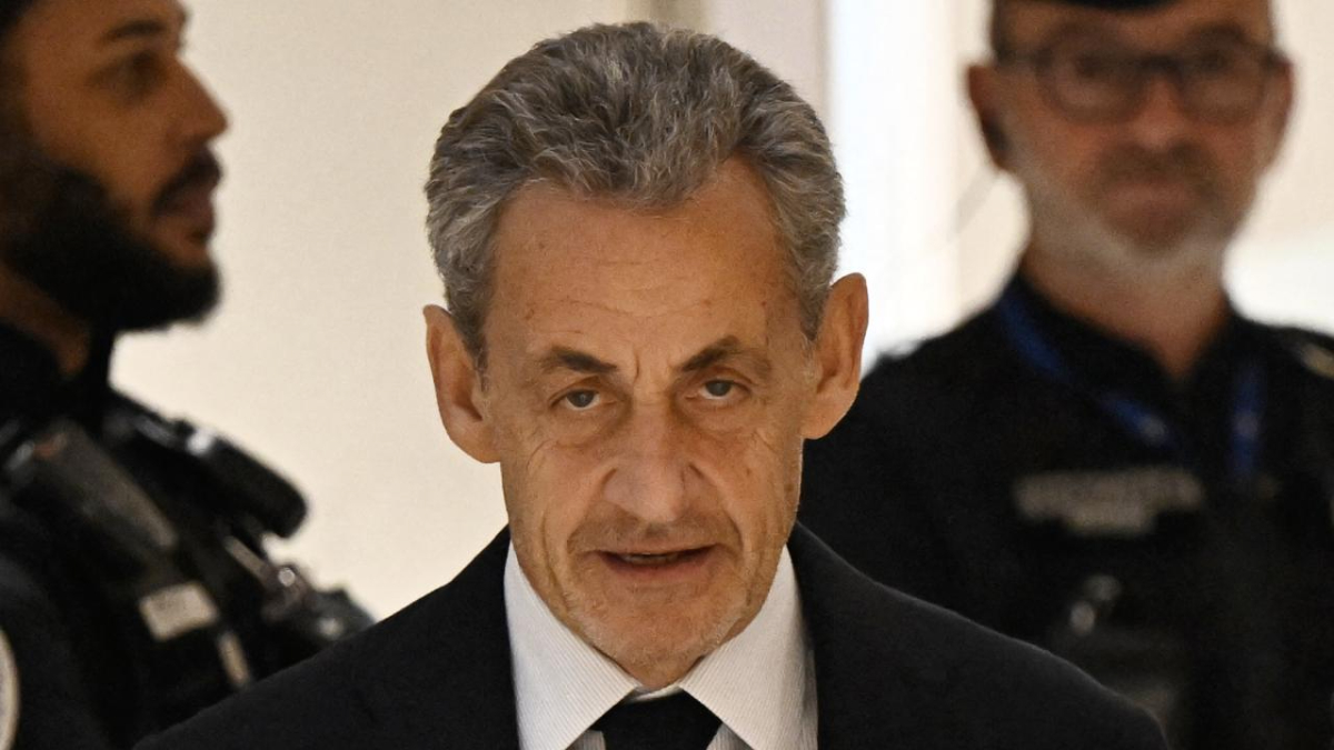 Fransa’nın eski lideri Sarkozy’e tahliye