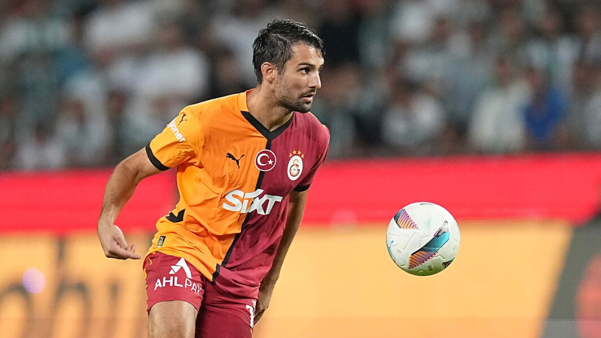 Leo Dubois, futbolu bıraktığını açıkladı