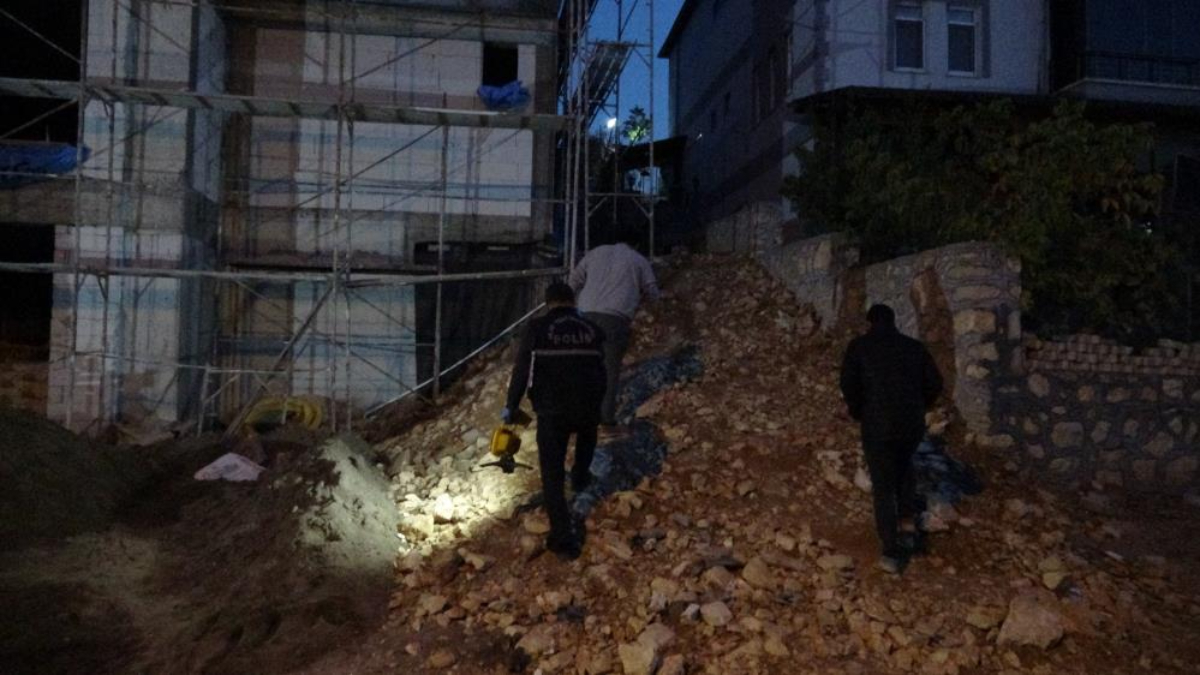 Malatya’da inşaatta düşen işçi can verdi