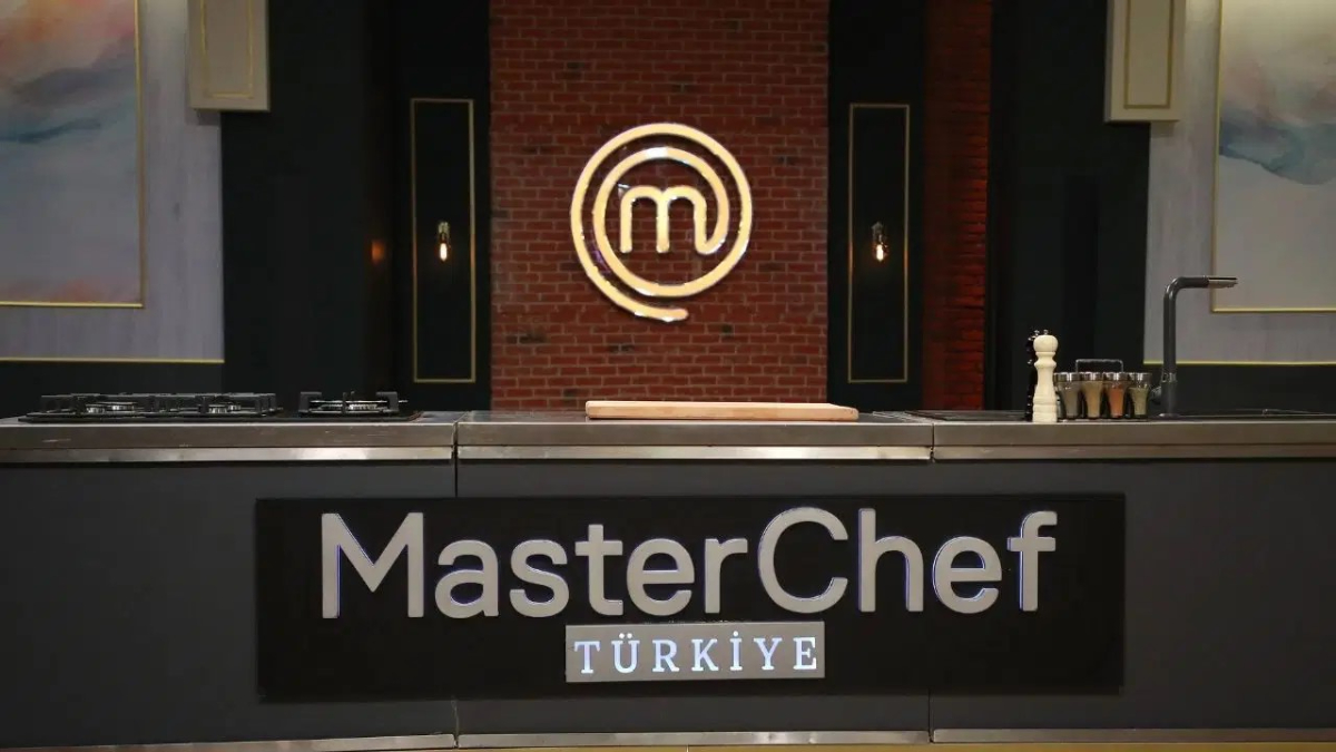 MasterChef’ten aşk çıktı: İki yarışmacı resmen ilan etti…