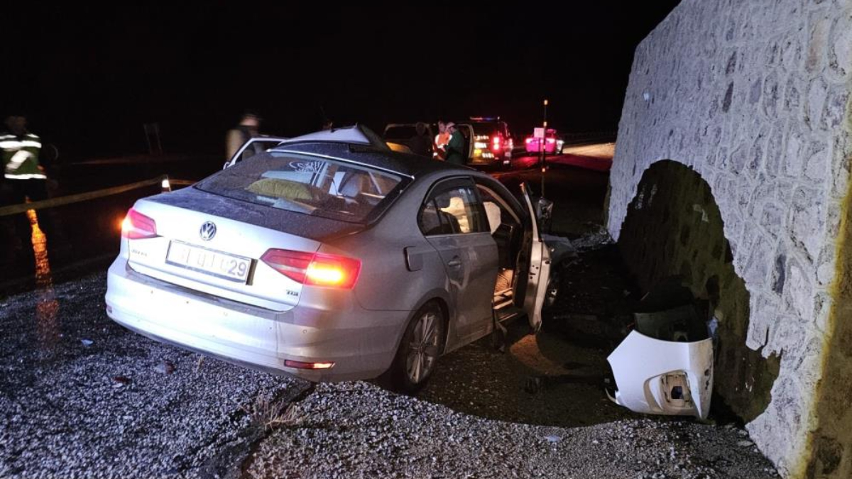 Sivas’ta otomobillerin çarpıştığı kazada 1 kişi öldü