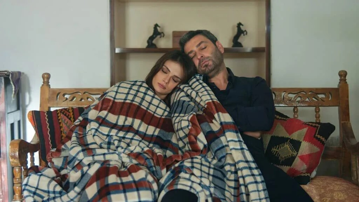 Uzak Şehir “Çek Tetiği” şarkı sözleri! Sezen Aksu’nun kaleminden…