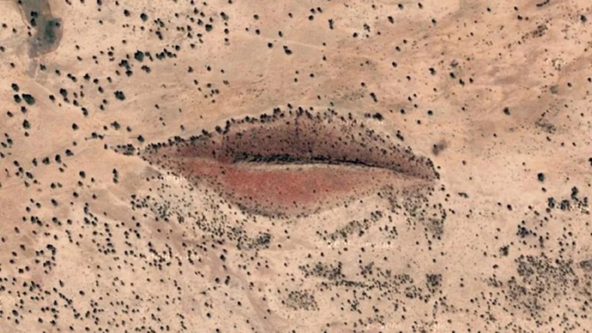 Çölün ortasındaki dev dudaklar viral oldu! Google Earth’e damga vuran görüntüler…