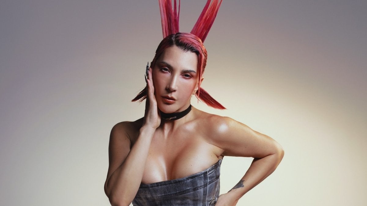 Hande Yener’in son tarzı gündem oldu! Kimse beğenmedi