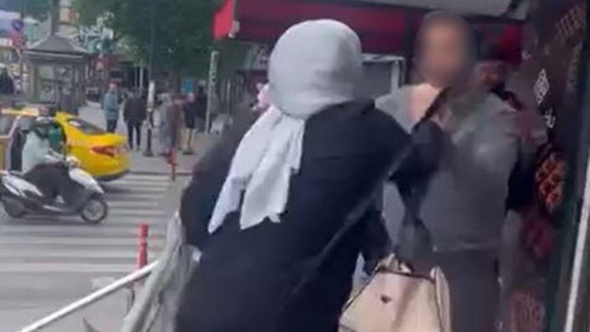 İstanbul’da kocasıyla ilişkisi olduğunu söyledi: Genç kızı defalarca bıçakladı