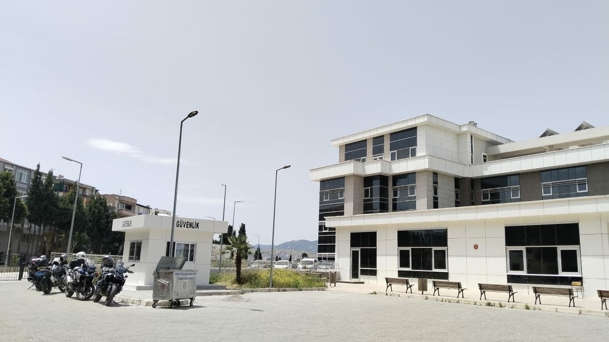 İzmir’de şantiye alanında yanmış kadın cesedi bulundu
