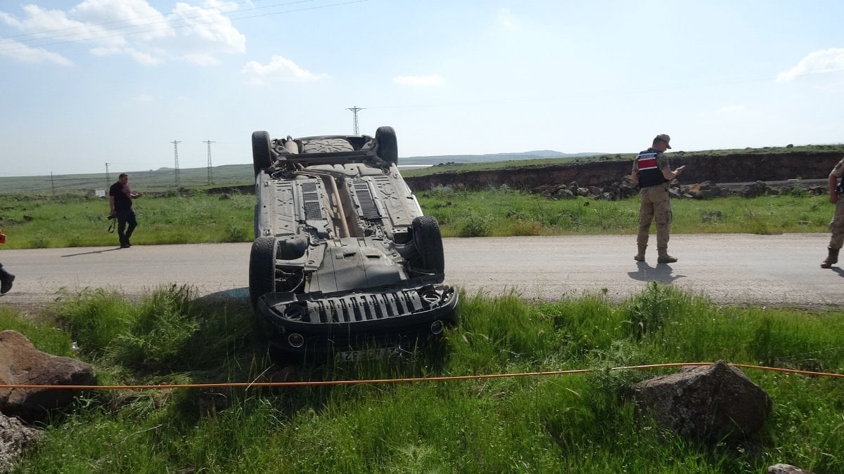 Kilis’te kontrolden çıkan otomobil takla attı: 5 yaralı