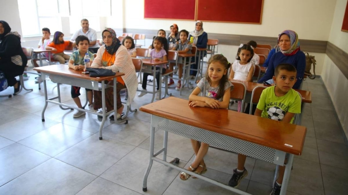 MEB’den okullarda yeni düzenleme: Veli adına randevu oluşturabilecek