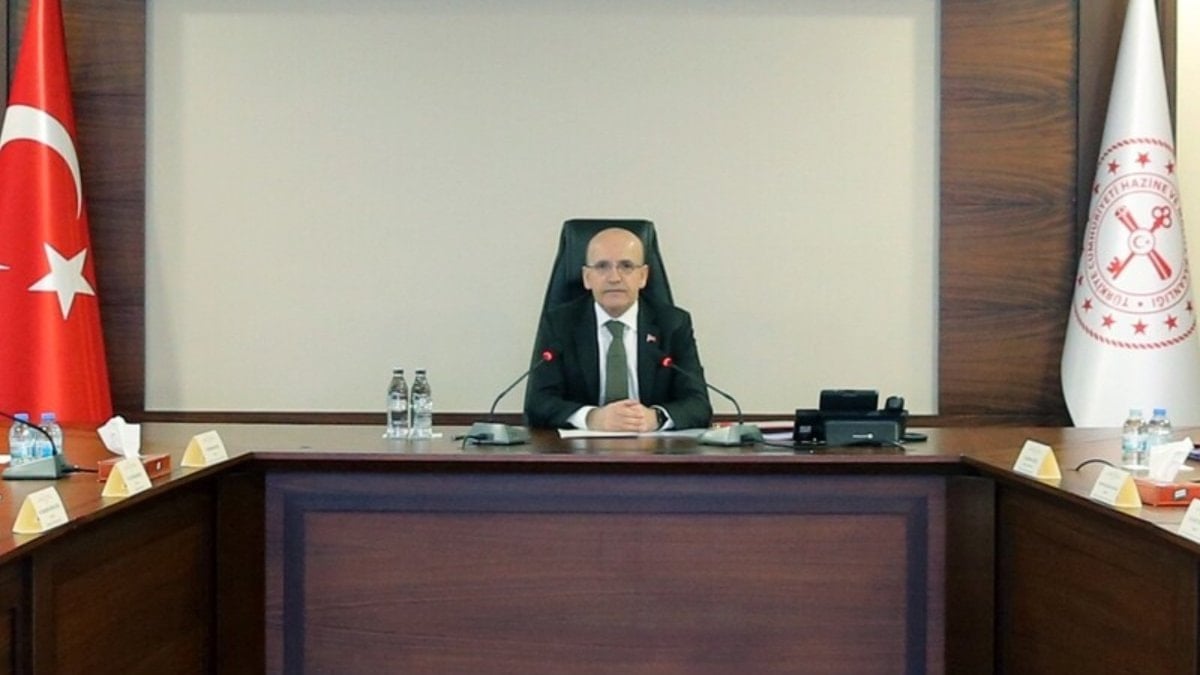 Mutlak butlan kararı sonrası ekonomi yönetiminden acil toplanma kararı