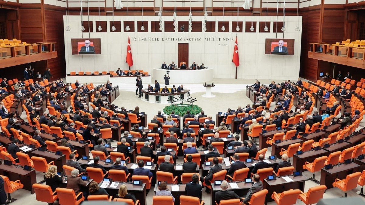 TBMM’de kabul edildi: Yurt dışındaki kazancını Türkiye’ye getirene 20 yıl vergi yok