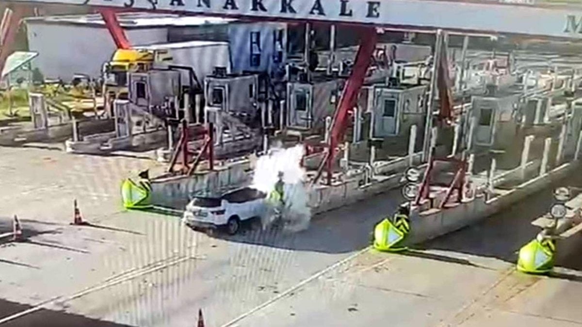 Tekirdağ’da otoyol bariyerlerine ok gibi saplanan araçtaki çifti ölüm ayırdı