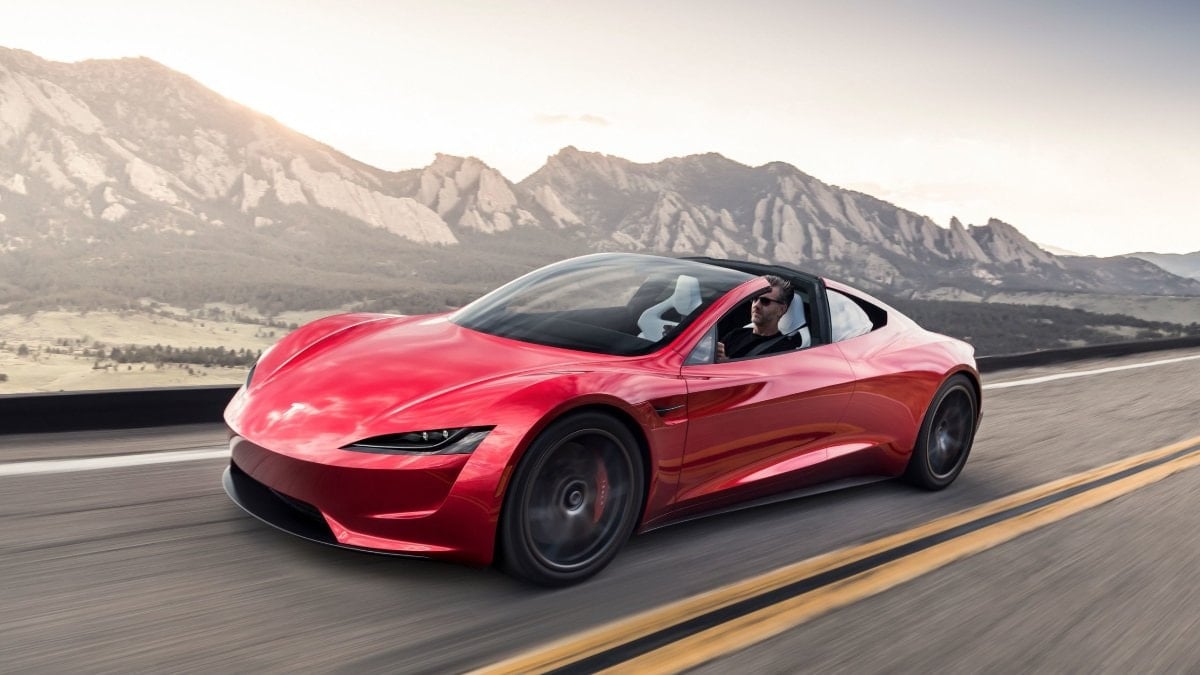 Yeni Tesla Roadster geliyor: Patent başvurusu yapıldı