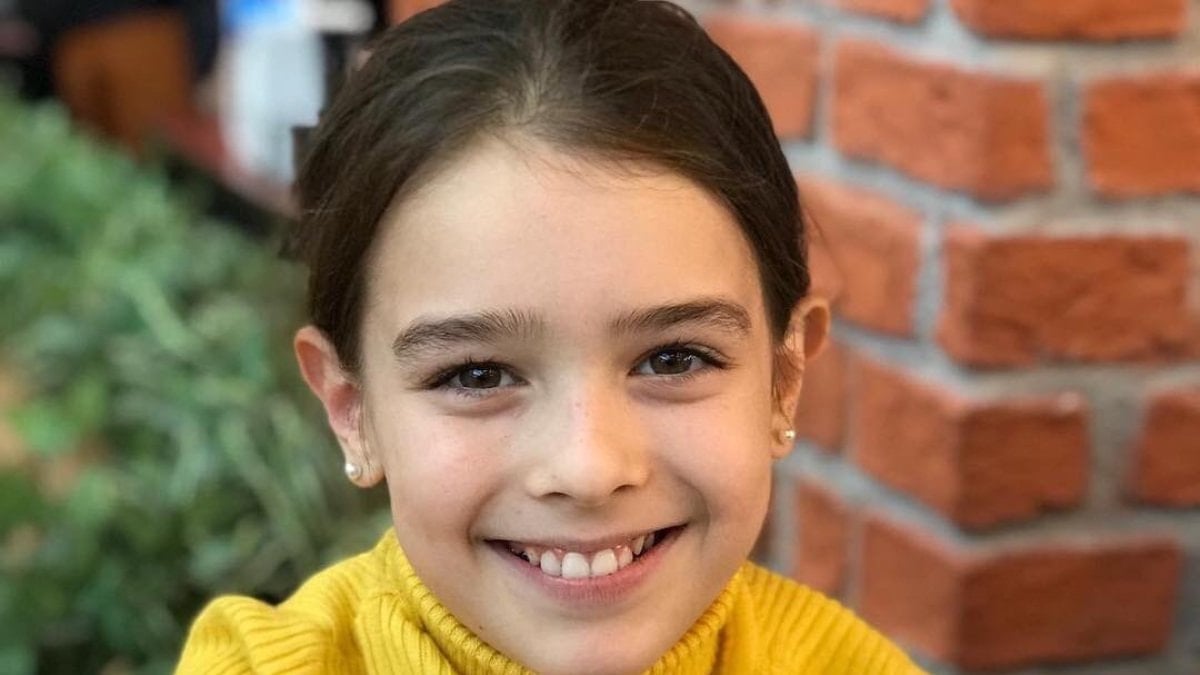 Yeraltı’nın Melek’i küçükken de yetenekliymiş; Şarkı söylediği anlar çıktı
