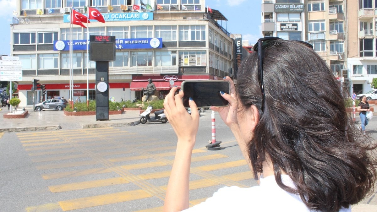 Aydın’da termometreler 42 dereceyi gösterdi