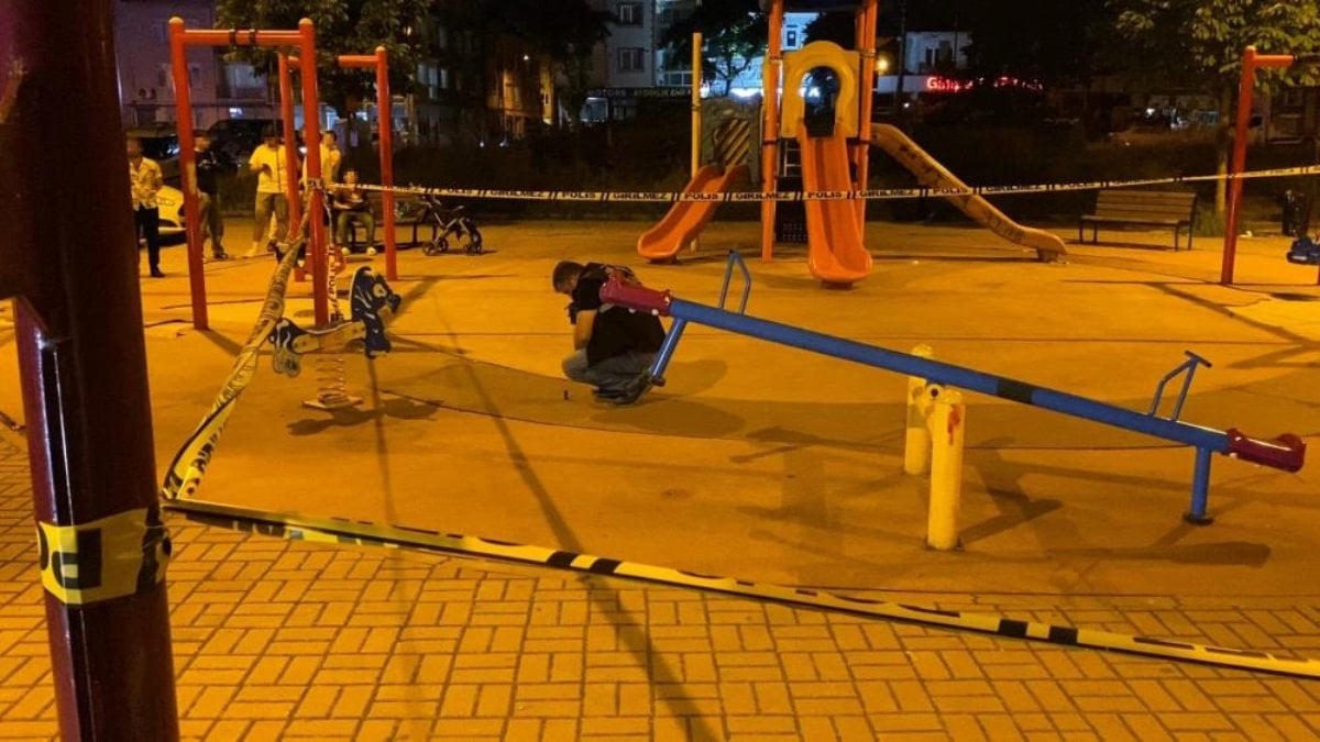 Bursa’da kavgada ateş açıldı: 6’sı çocuk 10 kişi yaralandı
