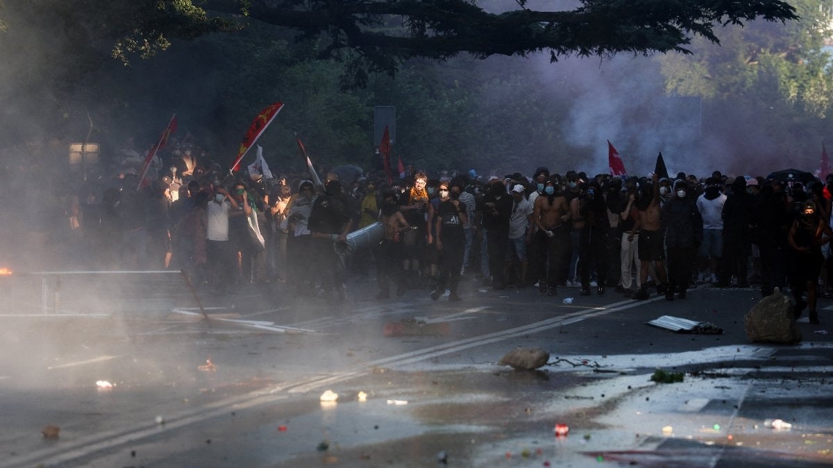 Cenevre’de G7 protestosu biber gazlı müdahaleyle sona erdi