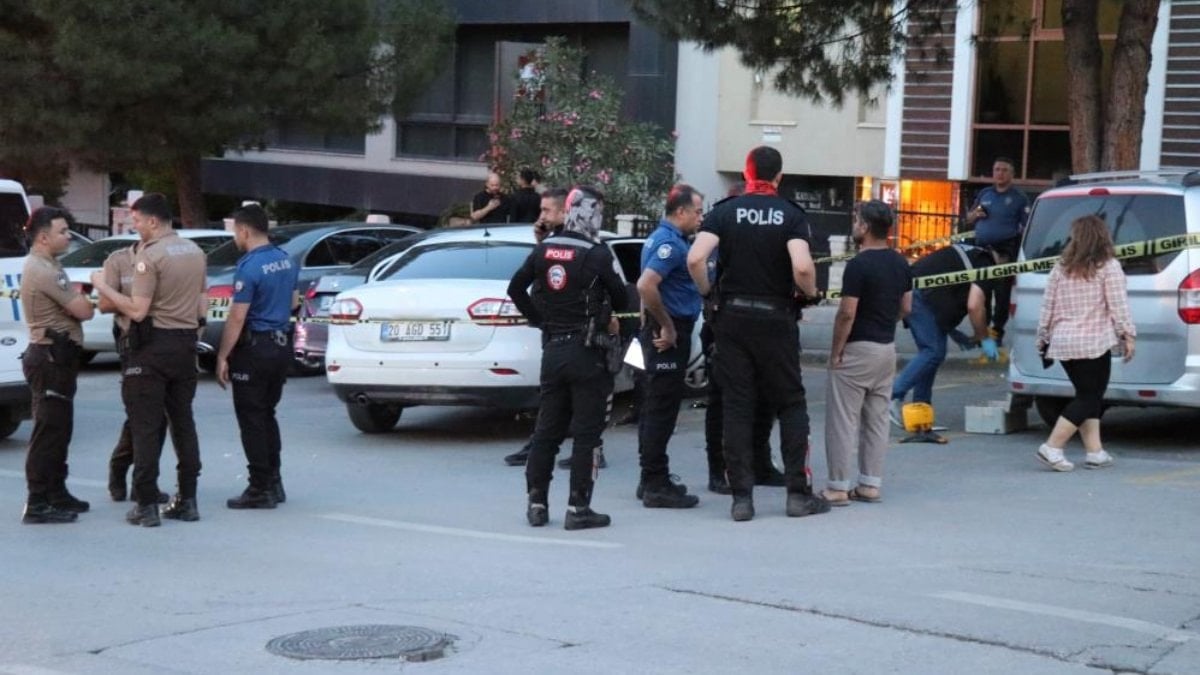 Denizli’de çocuğun gözü önünde 2 kadına kurşun yağdırdı