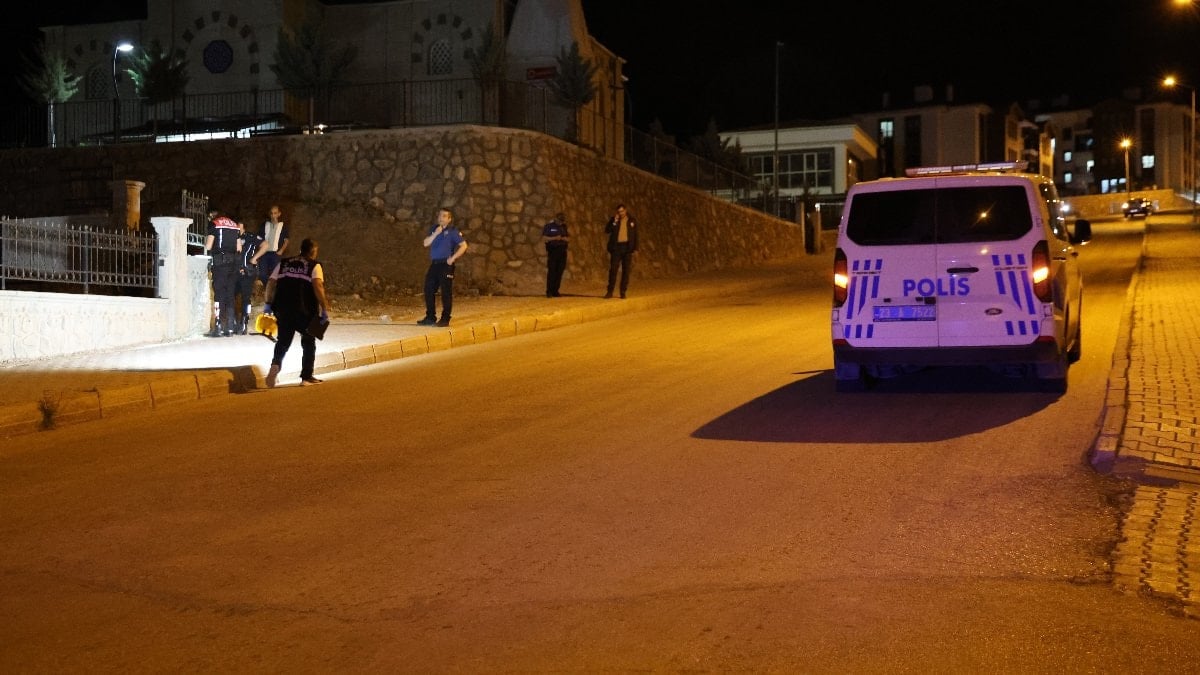 Elazığ’da silahlı ve bıçaklı kavgada 2 kişi ağır yaralandı