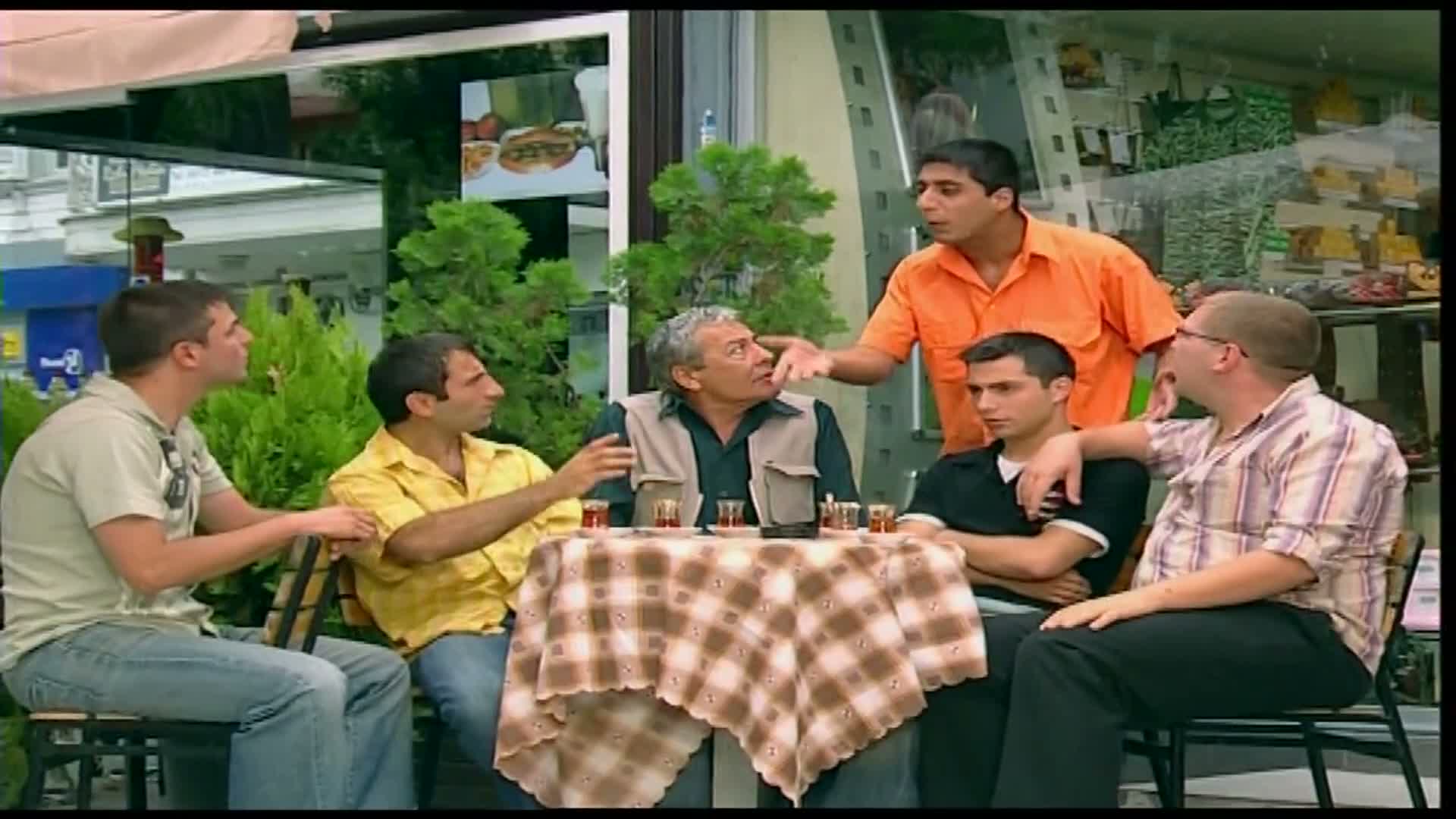 Emret Komutanım 9. Bölüm